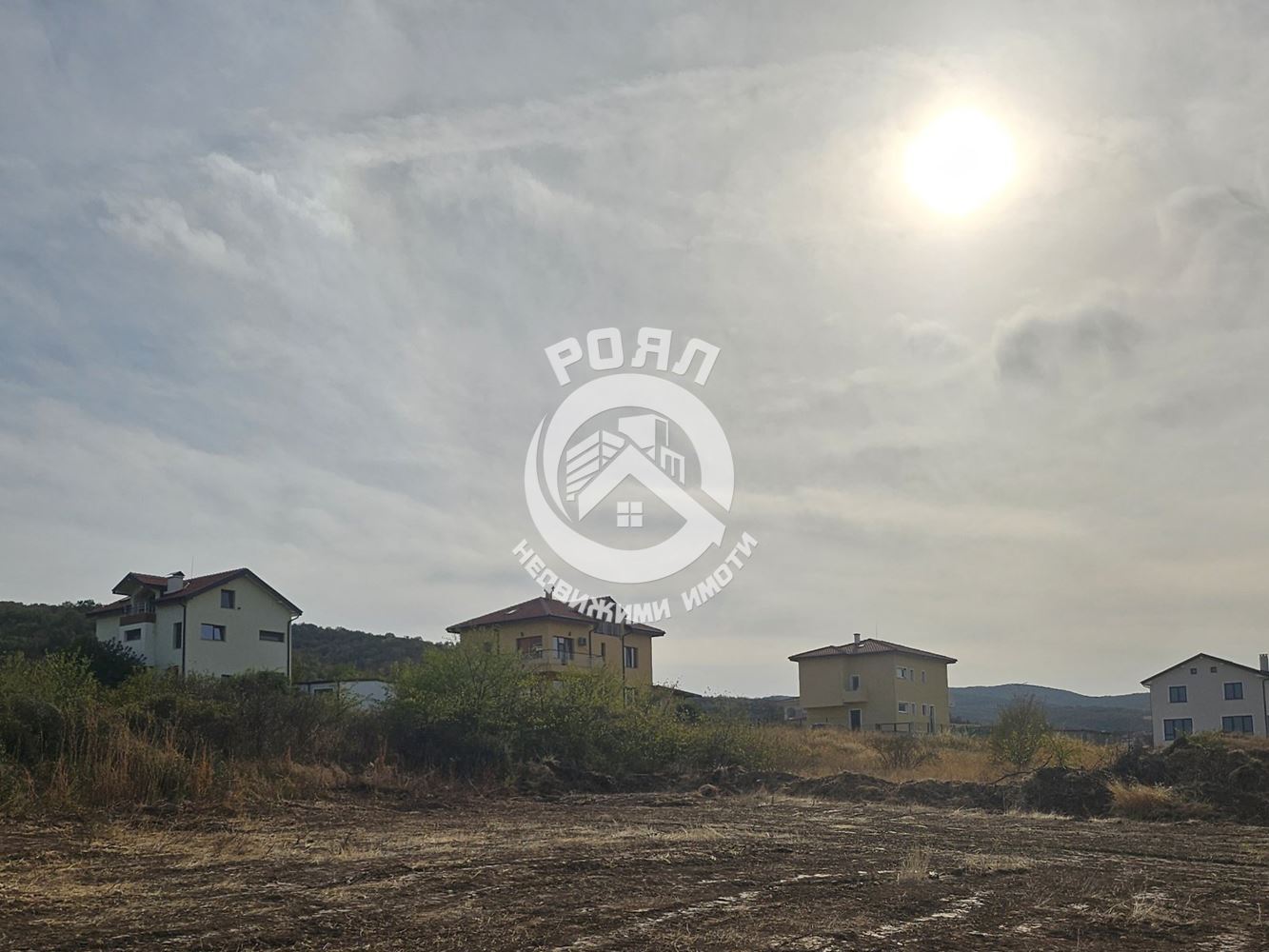 Роял имоти продава парцел в с. Марково - 0