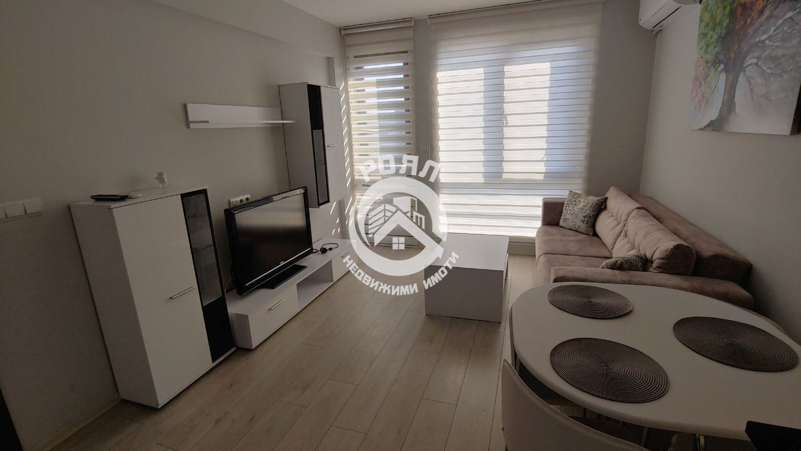 Роял имоти продава двустаен, обзаведен апартамент в кв Южен, Пловдив - 0