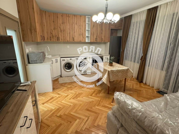 Роял Имоти продава Ексклузивно четиристаен апартамент, Смирненски, Пловдив - 0