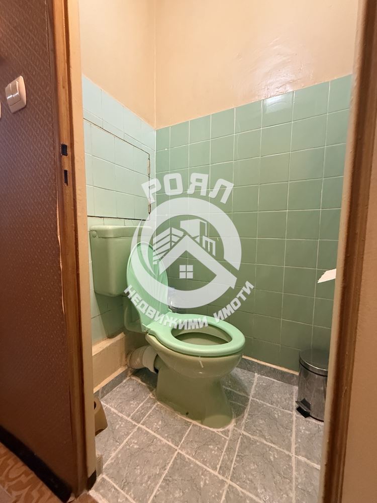 Роял имоти продава тристаен апартамент, Кючук Париж, Пловдив - 0