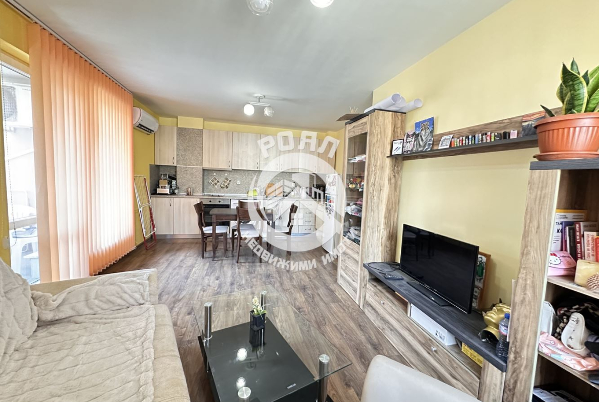 Роял имоти продава тристаен, обзаведен апартамент в кв.Мараша , Пловдив - 0