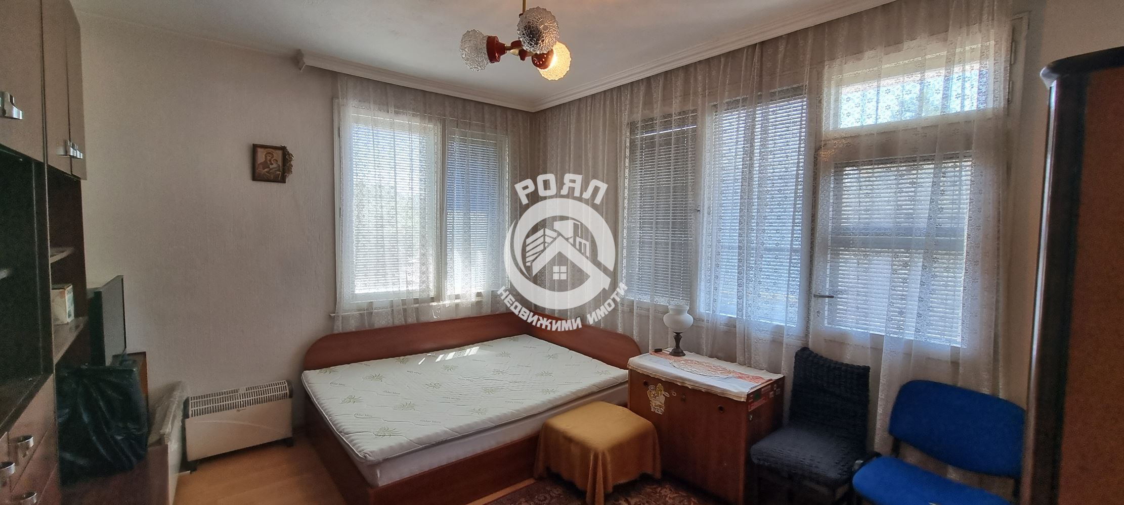 Роял имоти продава етаж от къща в квартал Изгрев, до 6-то РПУ Пловдив - 0