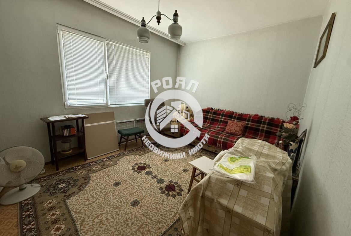 Роял имоти продава тристаен апартамент, Кючук Париж, Пловдив - 0