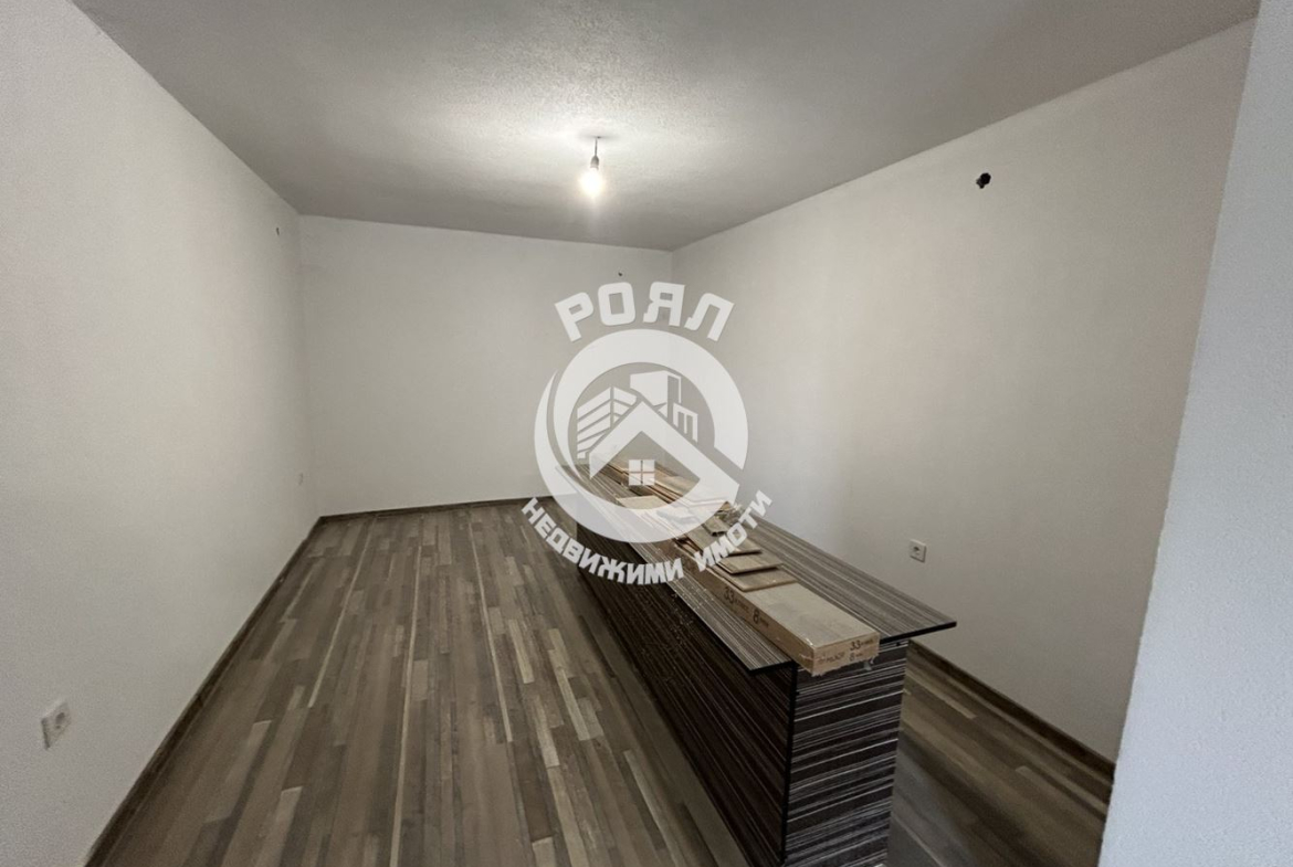 Роял Имоти продава къща в с.Радиново,обл.Пловдив - 0