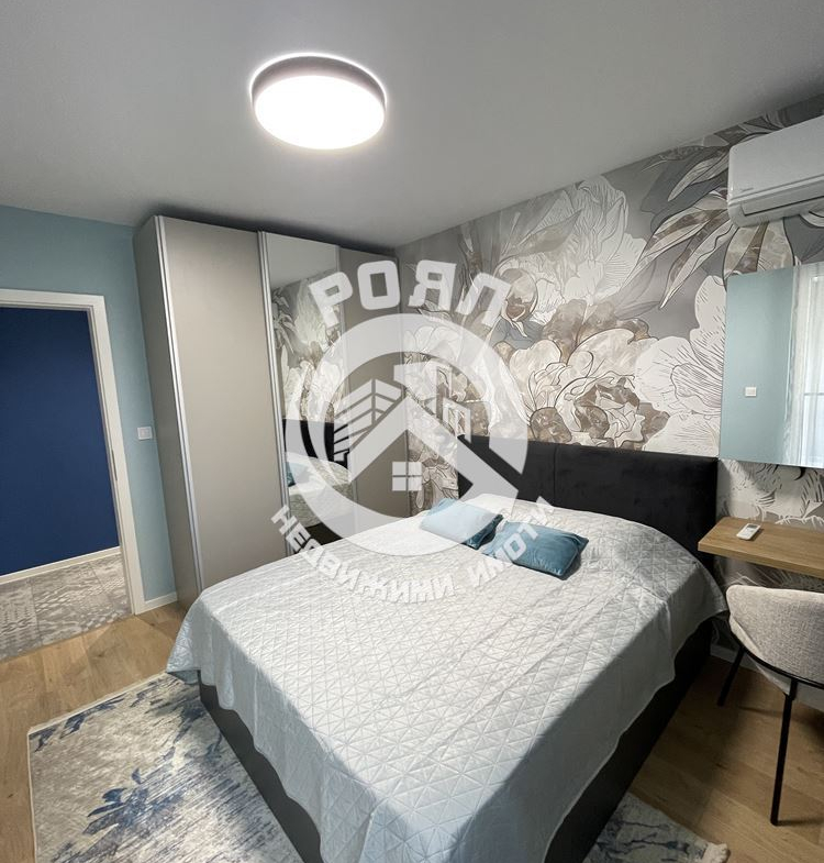 Роял имоти отдава под наем тристаен апартамент, Христо Смирненски, Пловдив - 0