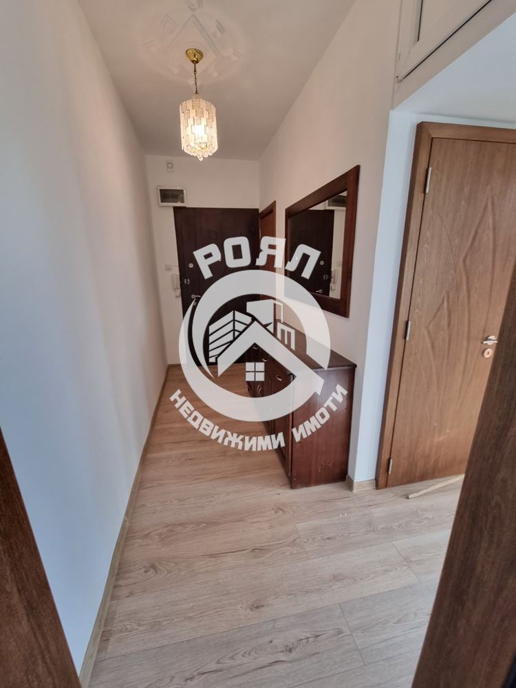 Роял имоти отдава под наем тристаен апартамент, Кючук Париж, Пловдив - 0