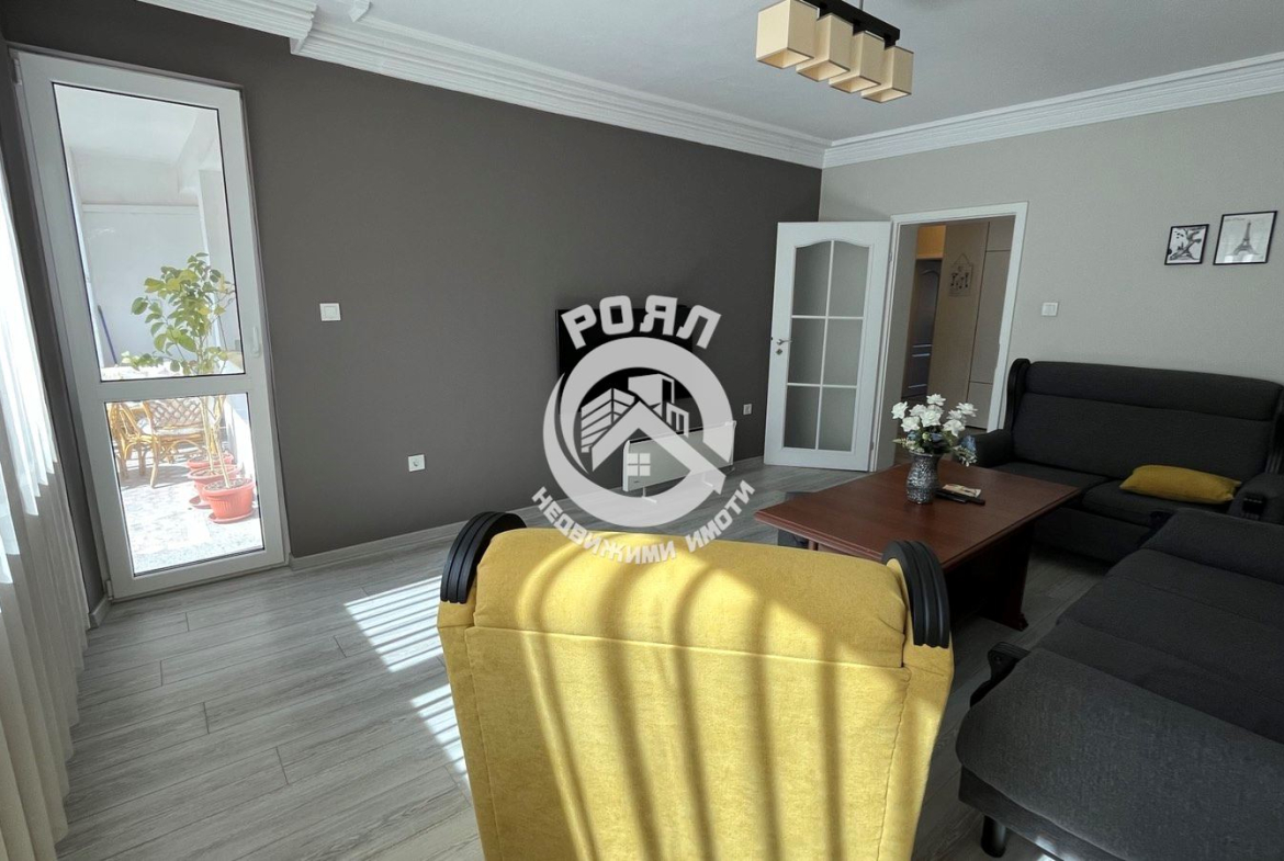 Роял Имоти отдава под наем четитистаен апаркамент в кв.Каменица - 0