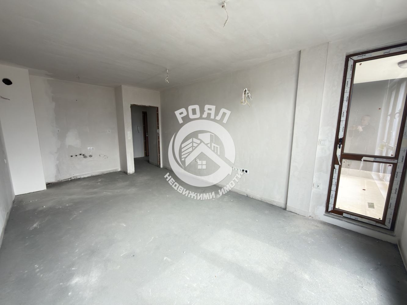 Роял Имоти продава двустаен апартамент в кв.Кючук Пяриж,гр.Пловдив - 0