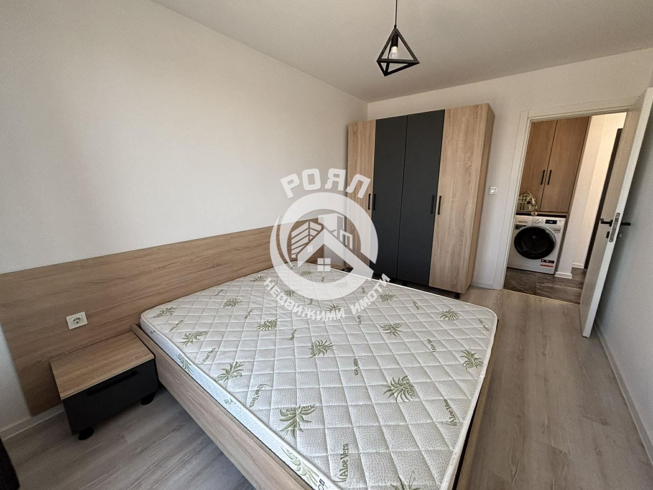 Роял Имоти отдава под наем двустаен апартамент в кв.Южен, Пловдив - 0