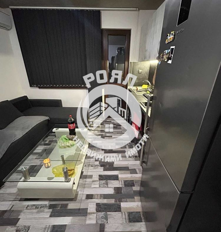 Роял Имоти продава Ексклузивно двустаен апартамент в центъра на гр. Стамболийски - 0