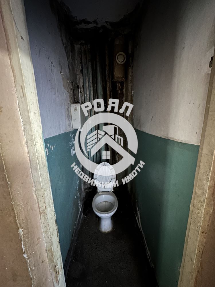 Роял Имоти продава Ексклузивно четиристаен апартамент на ул.Зенит в кв.Изгрев - 0