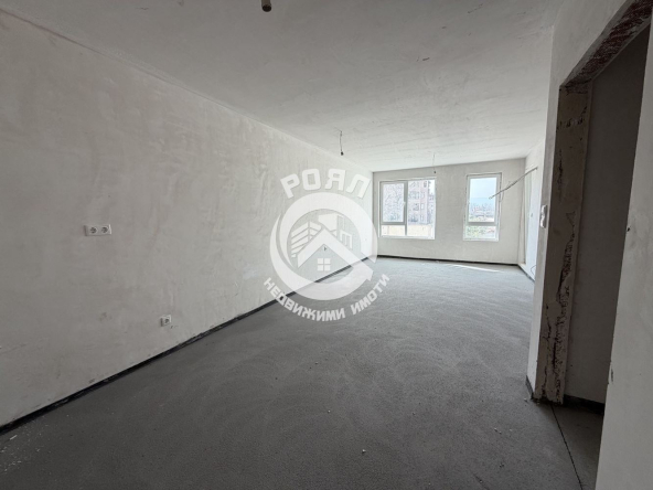 Роял имоти продава двустаен апартамент, Остромила, Пловдив - 0