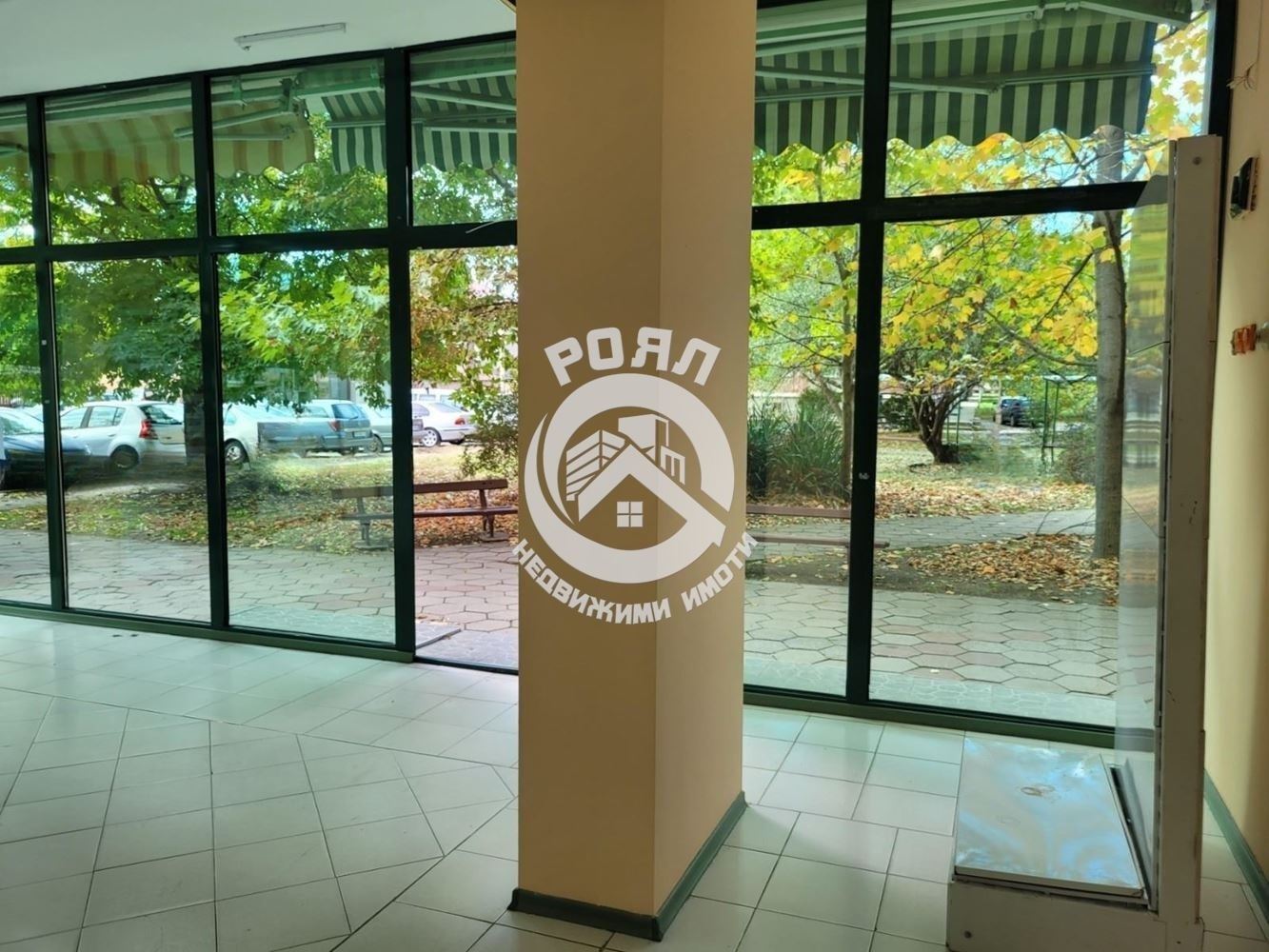 Роял Имоти продава магазин в гр.Стамболийски - 0