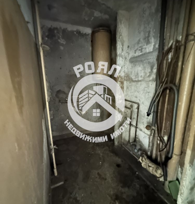 Роял Имоти продава Ексклузивно четиристаен апартамент на ул.Зенит в кв.Изгрев - 0