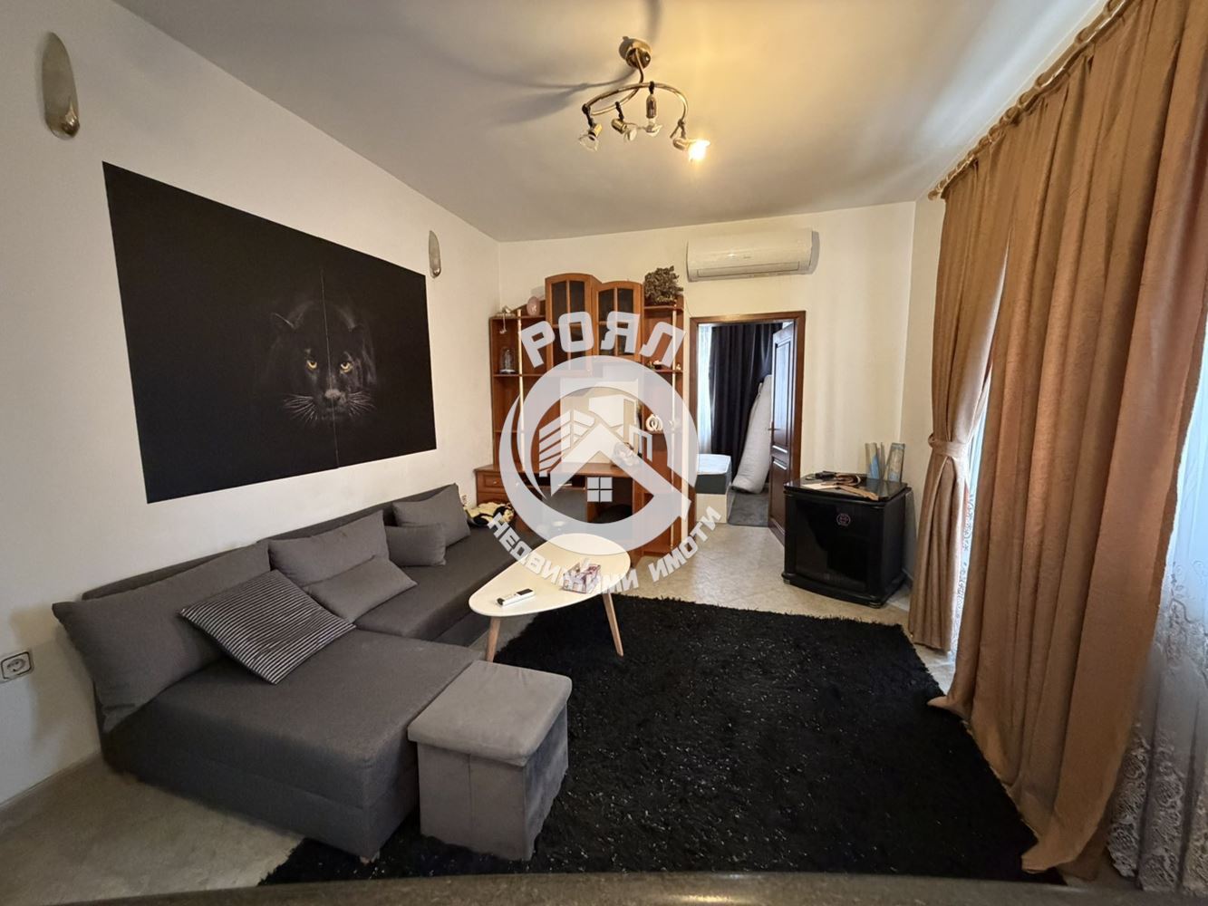 Роял имоти отдава под наем двустаен апартамент в кв. Христо Смирненски, Пловдив - 0