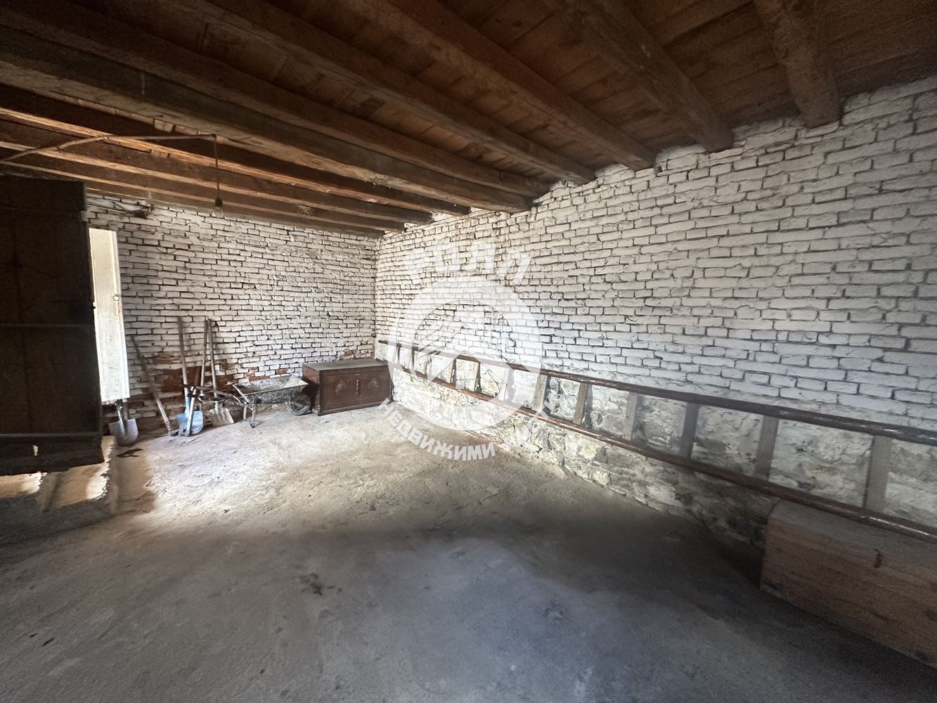 Роял Имоти продава Ексклузивно двуетажна къща с двор в гр.Стамболийски - 0