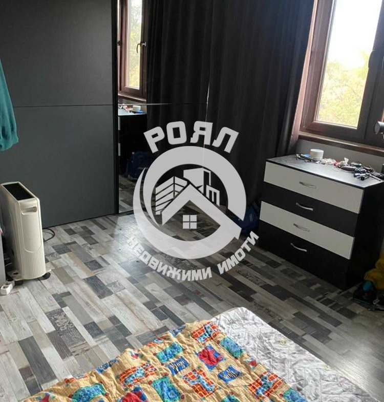 Роял Имоти продава Ексклузивно двустаен апартамент в центъра на гр. Стамболийски - 0