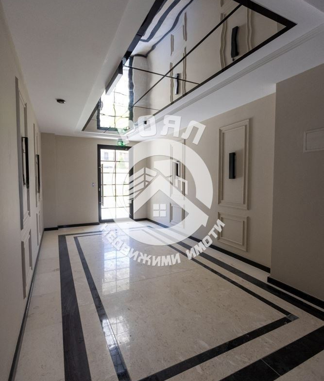 Роял имоти продава двустаен апартамент, Остромила, Пловдив - 0