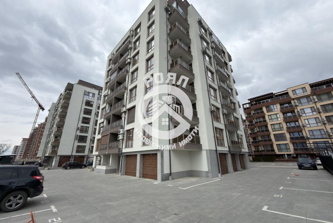 Роял Имоти продава двустаен апартамент в кв.Кючук Пяриж,гр.Пловдив - 0