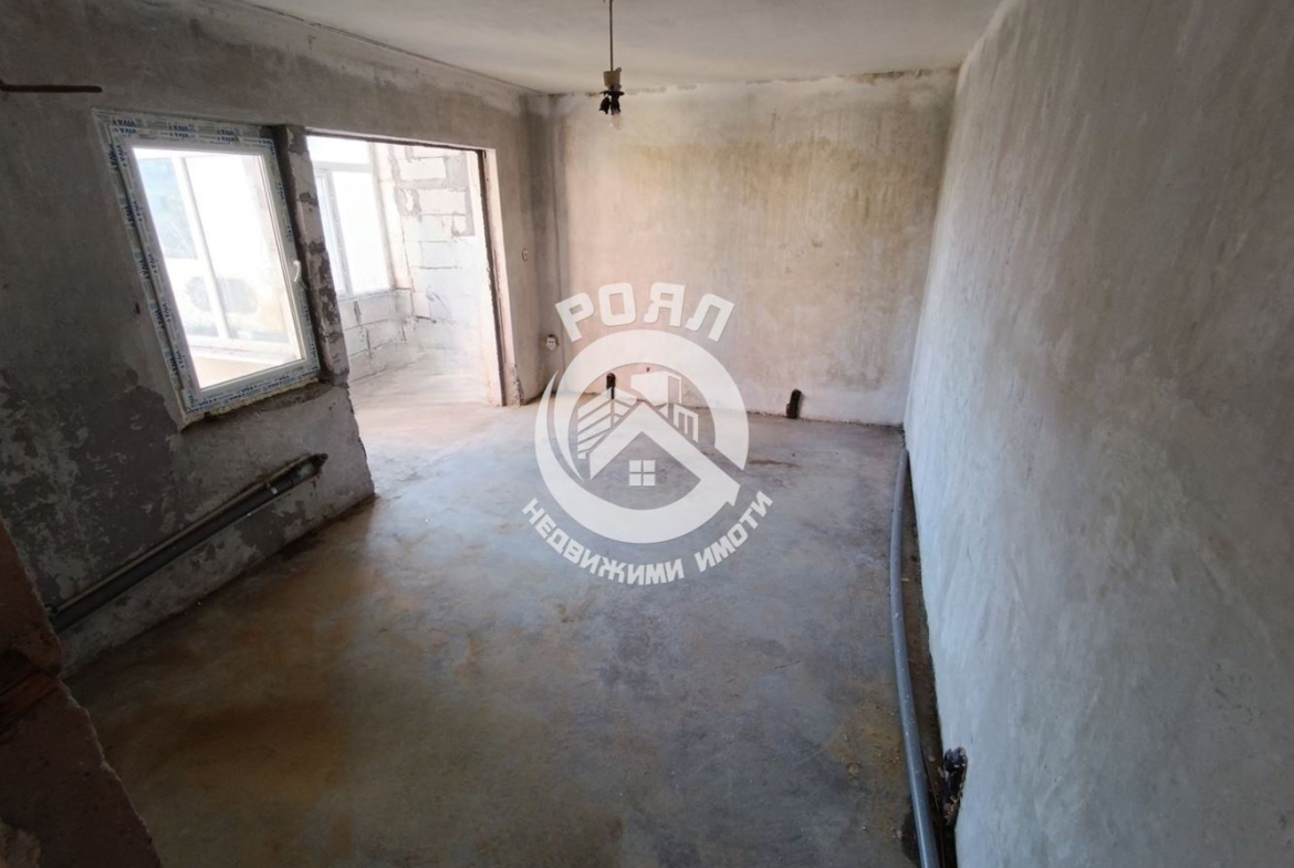 Роял имоти продава боксониера в кв.Тракия, Пловдив - 0