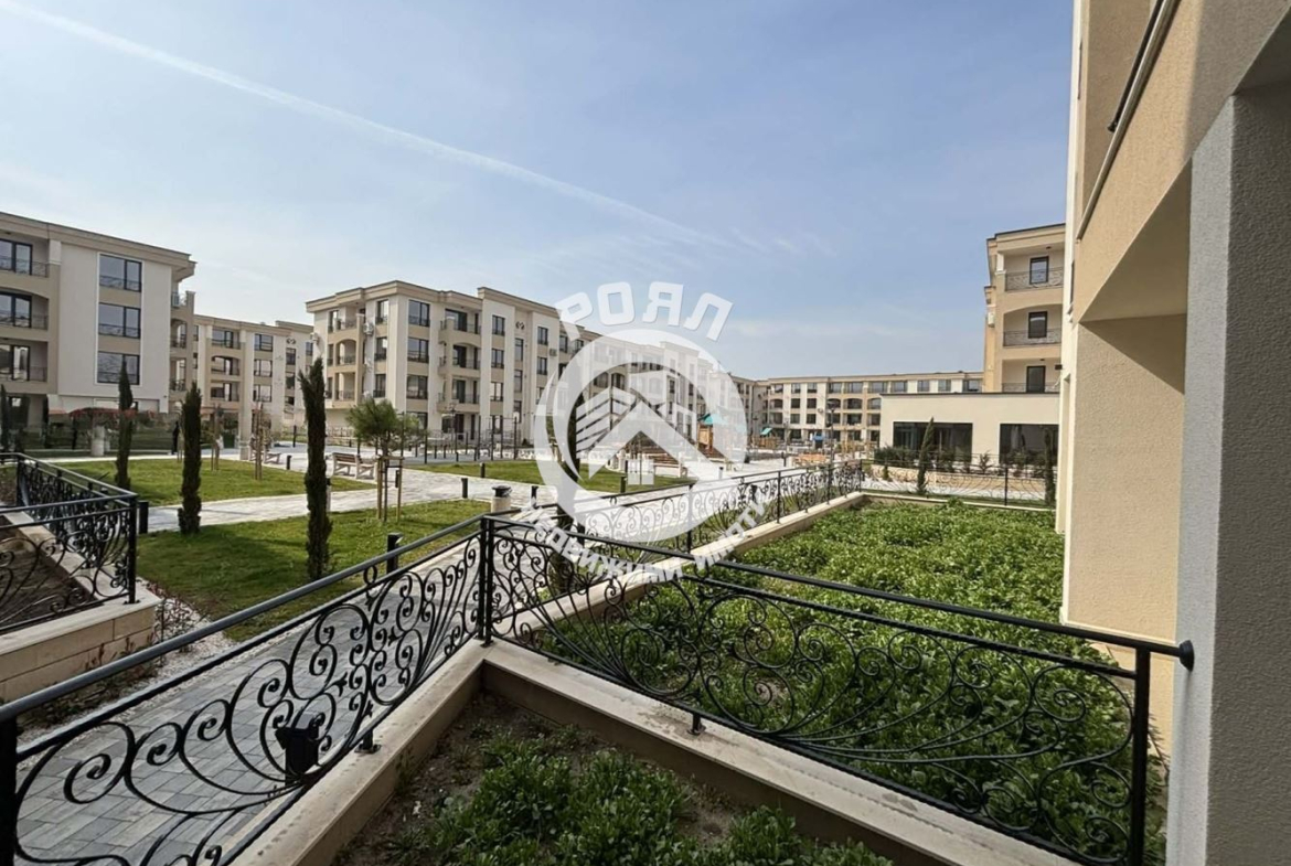 Роял Имоти продава тристаен апартамент в гр.Пловдив,кв.Кършияка - 0