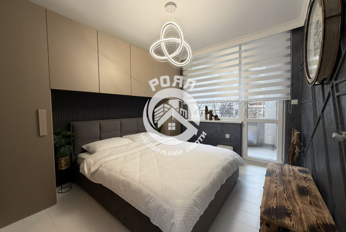 Роял имоти продава тристаен, обзаведен апартамент, Тракия, Пловдив - 0