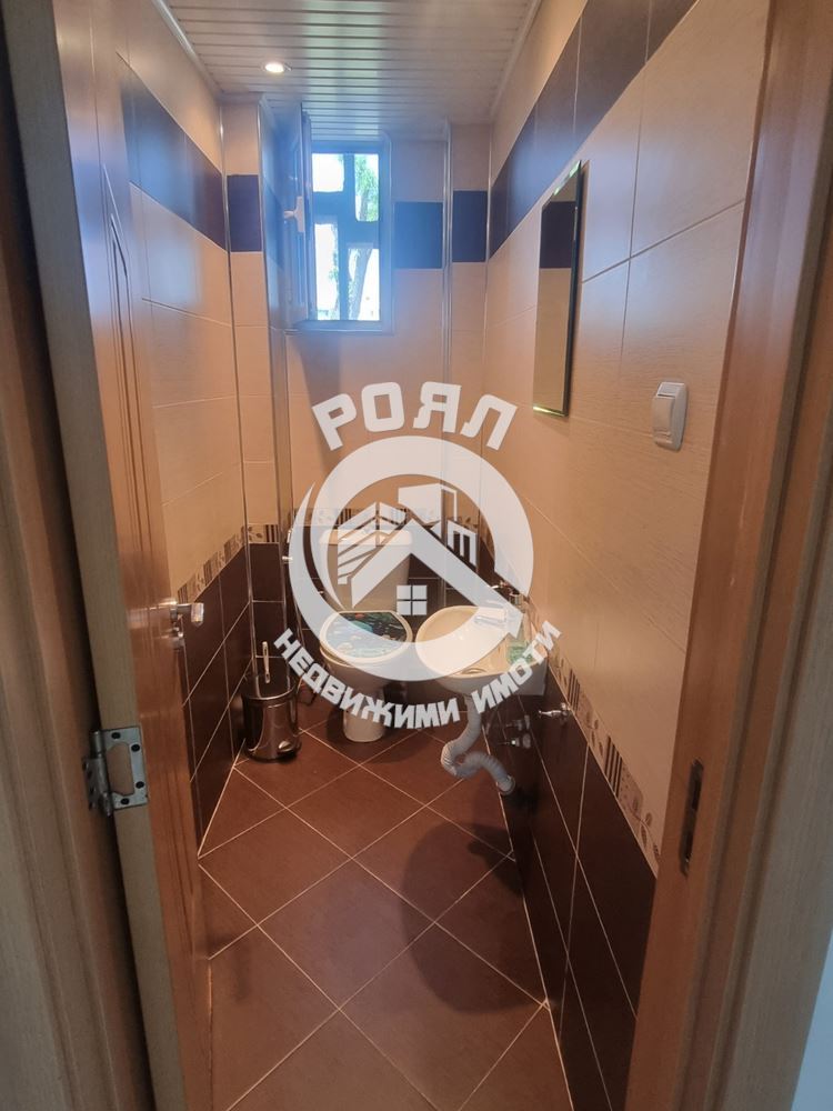 Роял имоти отдава под наем тристаен апартамент, Кършияка, Пловдив - 0