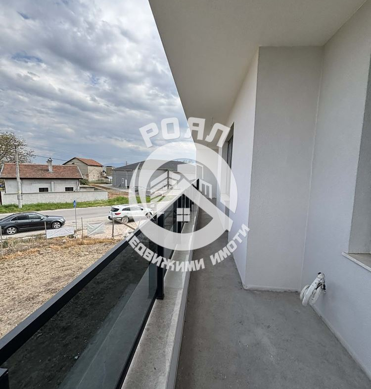 Роял Имоти продава две къщи пред Акт 16 в село Бенковски ,Пловдив - 0