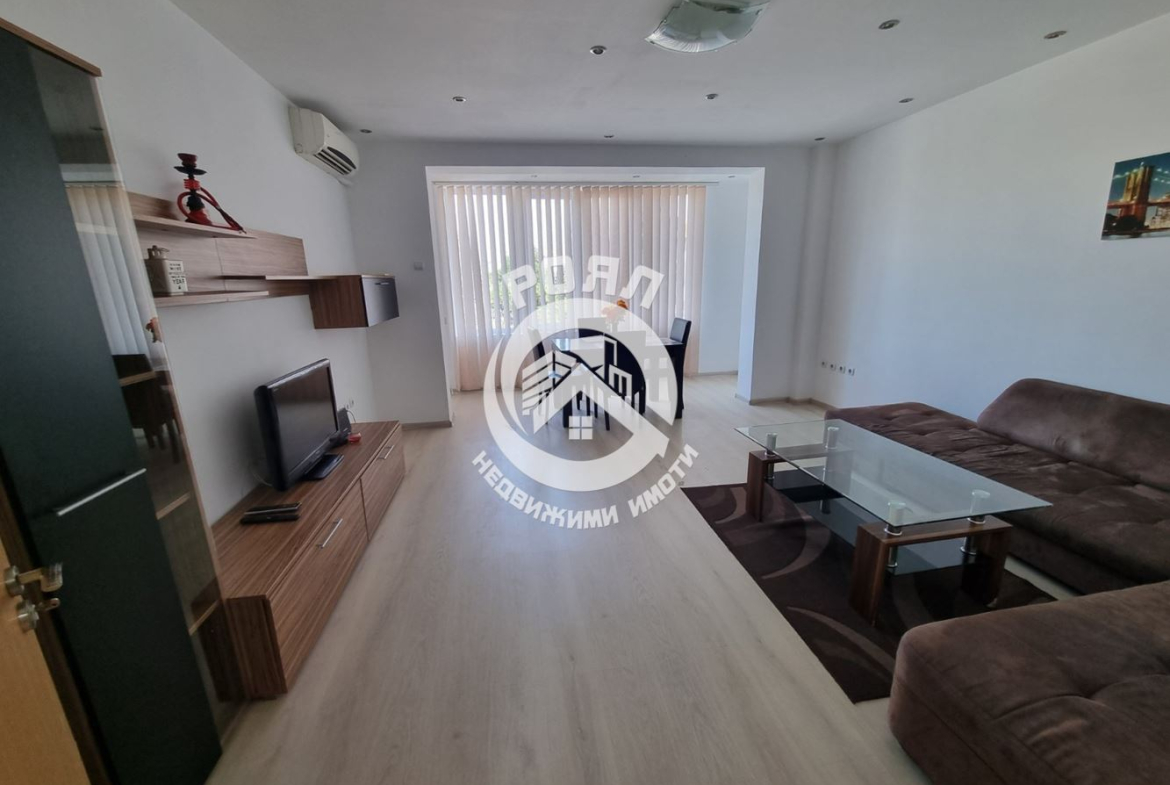 Роял имоти отдава под наем тристаен апартамент, Кършияка, Пловдив - 0