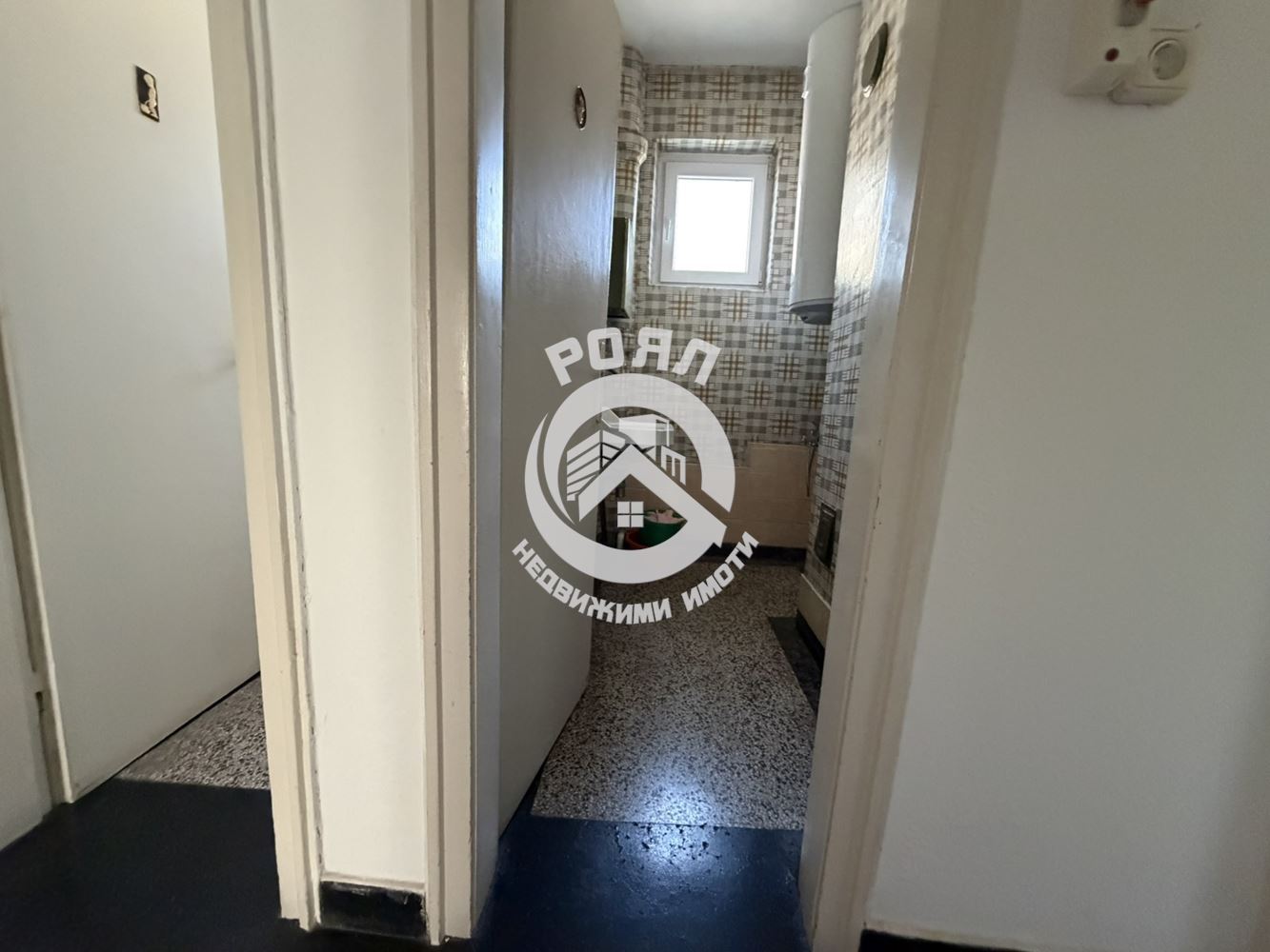 Роял имоти отдава под наем тристаен апартамент, Младежки хълм, Пловдив - 0