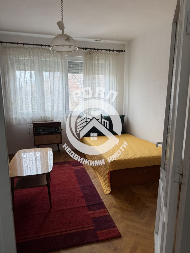 Роял имоти отдава под наем тристаен апартамент, Младежки хълм, Пловдив - 0