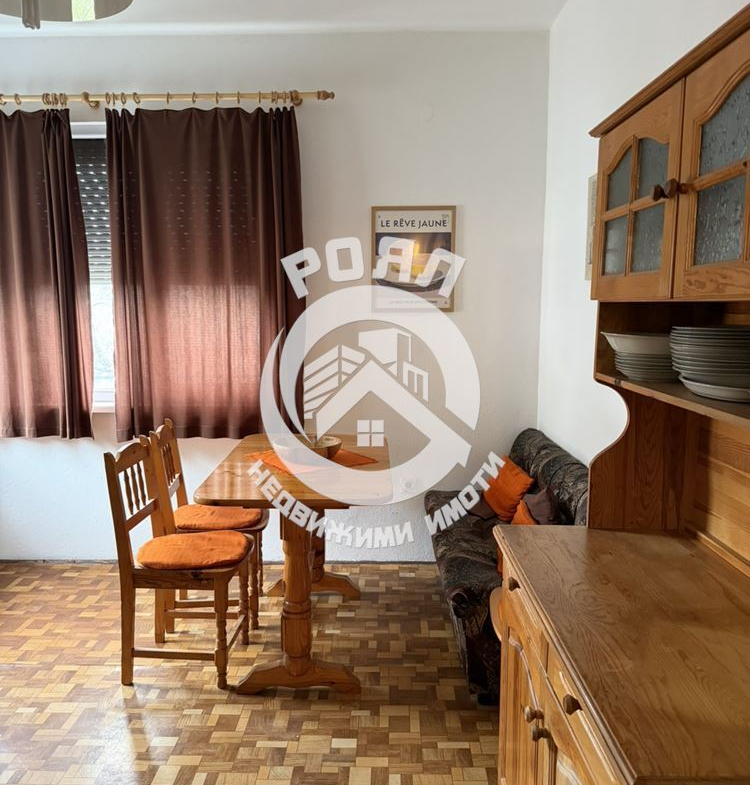 Роял имоти отдава под наем тристаен апартамент, Младежки хълм, Пловдив - 0