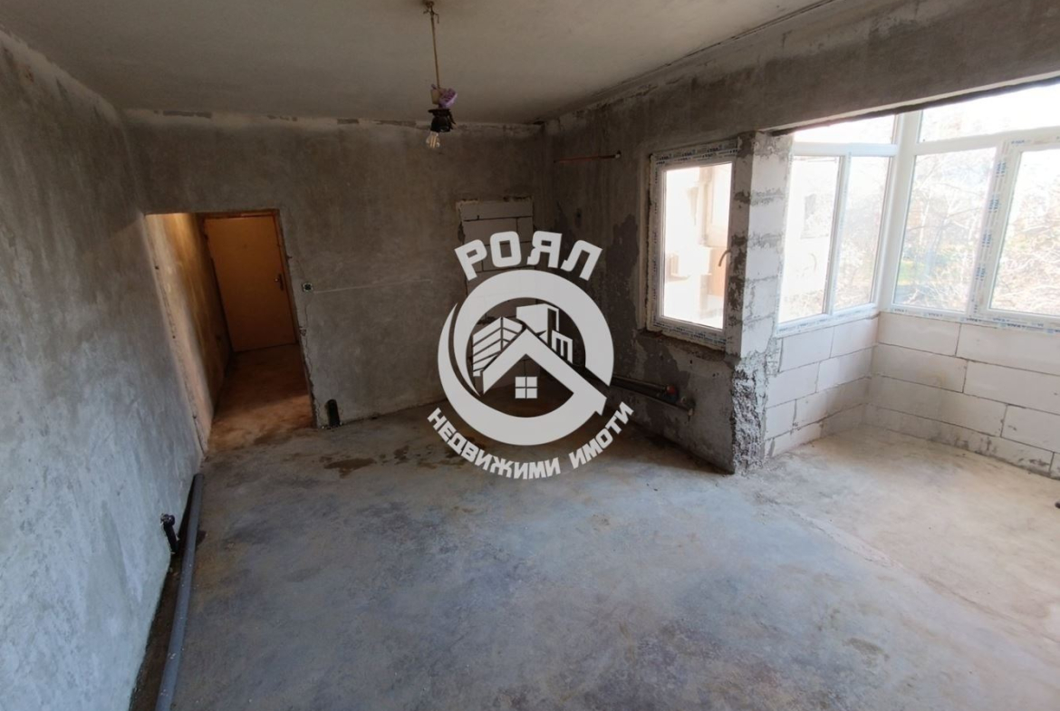 Роял имоти продава боксониера в кв.Тракия, Пловдив - 0