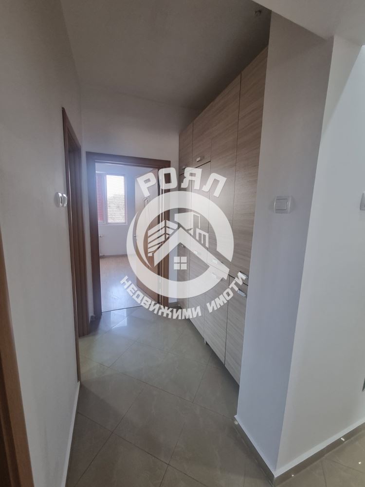 Роял имоти отдава под наем тристаен апартамент, Кършияка, Пловдив - 0