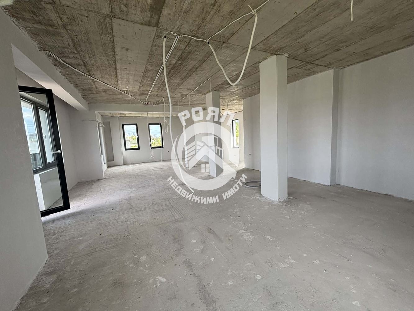 Роял Имоти продава две къщи пред Акт 16 в село Бенковски ,Пловдив - 0