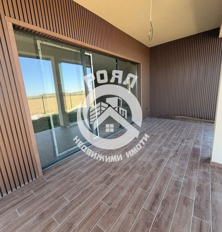 Роял имоти продава едноетажна, самостоятелна къща, село Оризари, Пловдив - 0