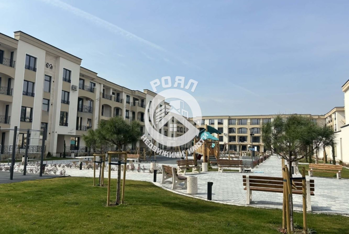 Роял Имоти продава тристаен апартамент в гр.Пловдив,кв.Кършияка - 0