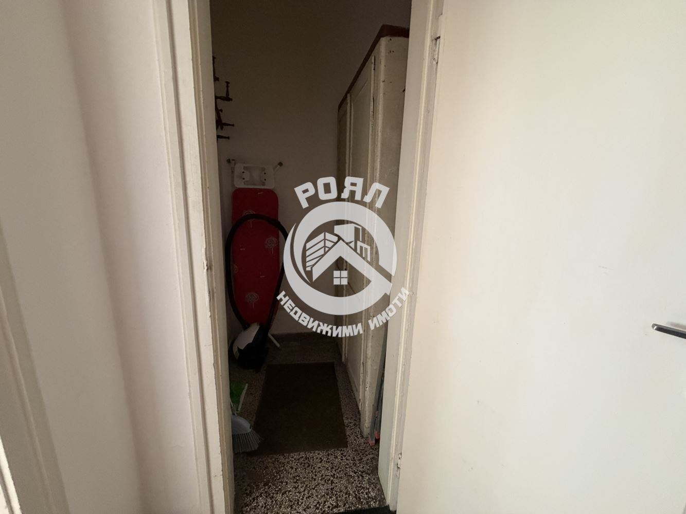 Роял имоти отдава под наем тристаен апартамент, Младежки хълм, Пловдив - 0