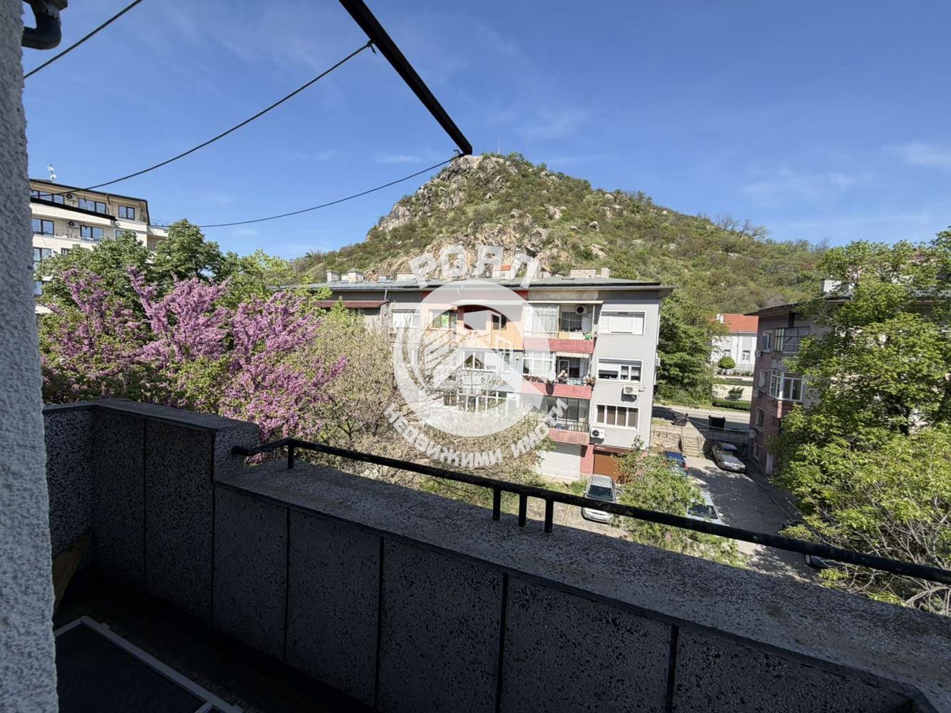 Роял имоти отдава под наем тристаен апартамент, Младежки хълм, Пловдив - 0