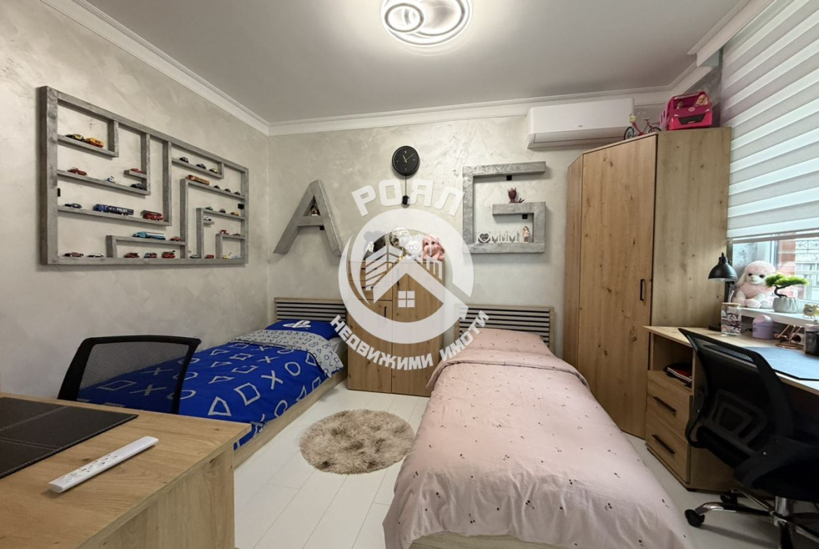 Роял имоти продава тристаен, обзаведен апартамент, Тракия, Пловдив - 0