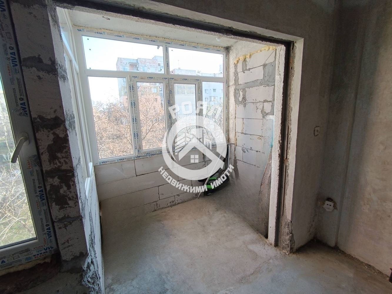 Роял имоти продава боксониера в кв.Тракия, Пловдив - 0