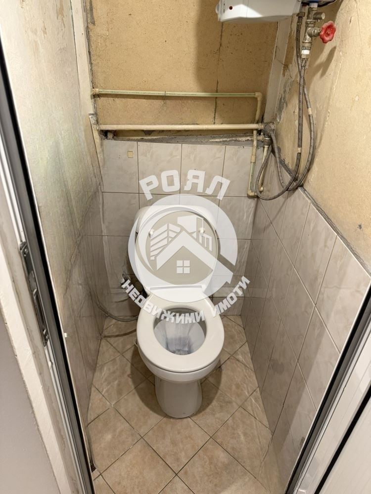 Роял имоти продава тристаен, обзаведен апартамент, кв.Гагарин, Пловдив - 0