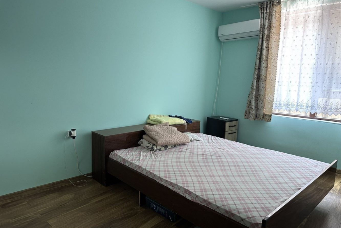 Роял Имоти продава тристаен апартамент в кв.Тракия - 0
