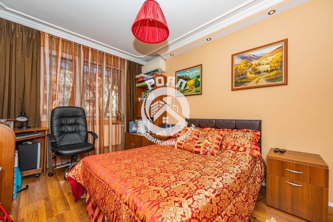 Роял имоти продава Ексклузивно обзаведен апартамент с две спални, кв.Кършияка , Пловдив - 0