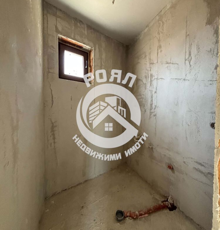 Роял Имоти продава ЕКСКЛУЗИВНО нова, модерна едноетажна къща в с. Кадиево – комфорт, качество и функционалност в едно. - 0