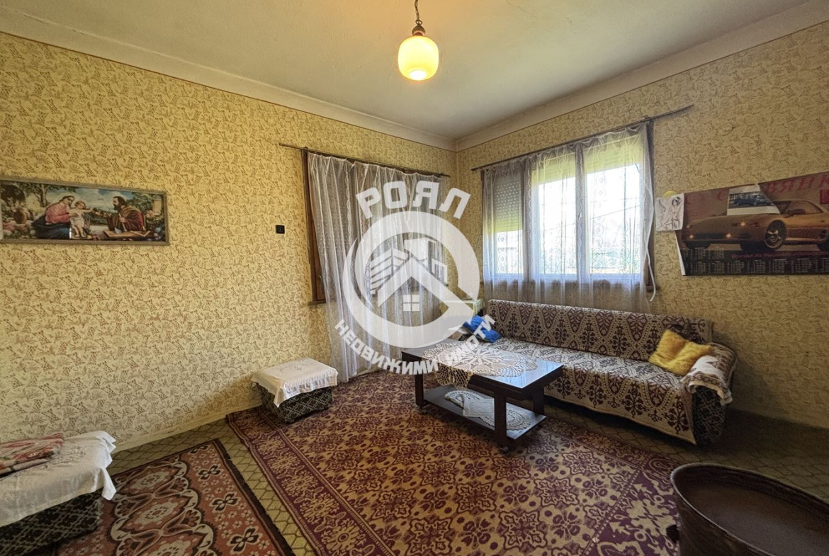 Къща - Пловдив, област, с.Куртово Конаре - 0