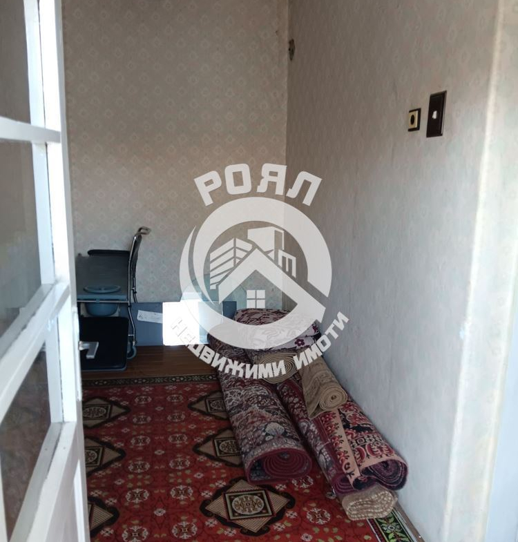 Роял Имоти продава двуетажна къща в гр.Стамболийски - 0