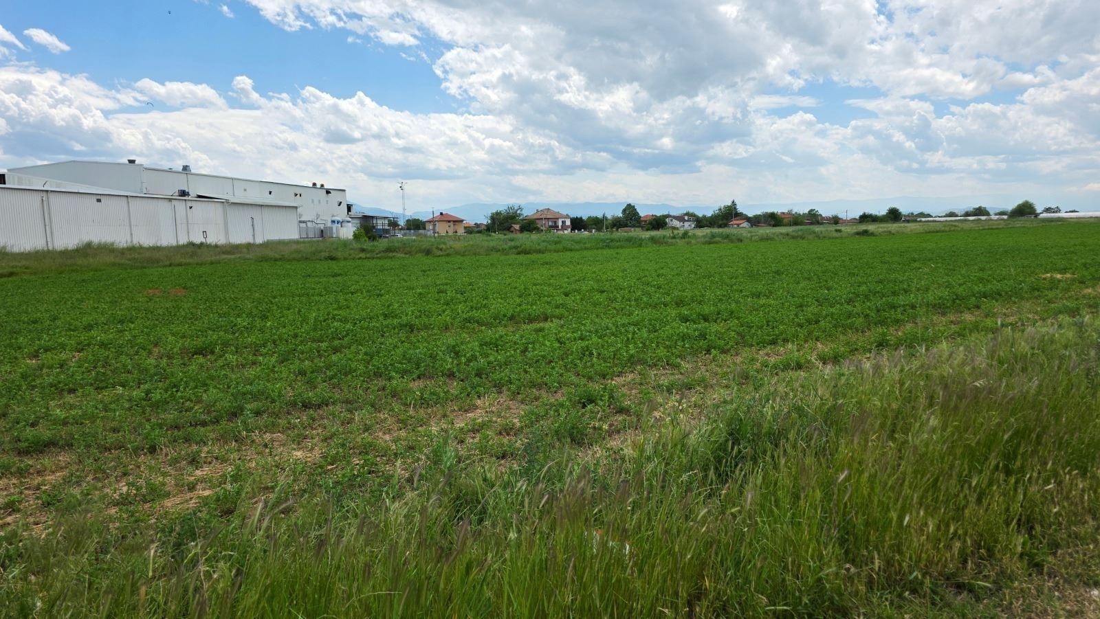 Роял Имоти продава парцел в ц.Радиново,обл.Пловдив - 0