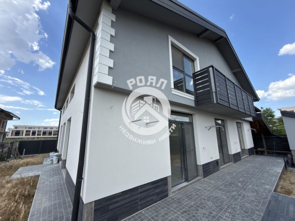 Роял Имоти продава къща в гр.Пловдив,кв.Хр.Смирненски - 0