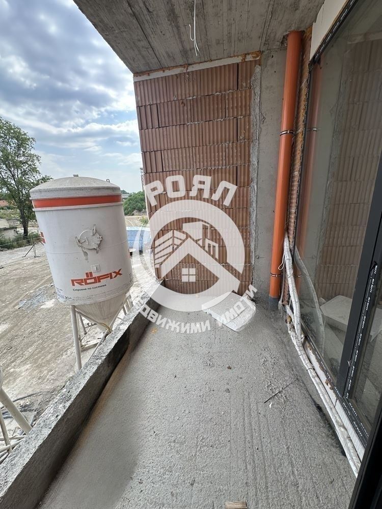 Роял Имоти продава ЕКСКЛУЗИВНО двустаен апартамент след Акт 14 в кв.Гагарин - 0